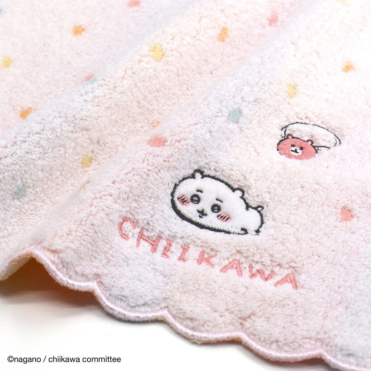 Chiikawa Towel Handkerchief (Dot Pink)