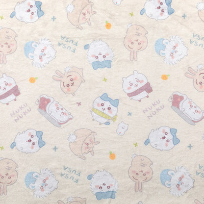 Chiikawa Large Warm Blanket (Ivory)