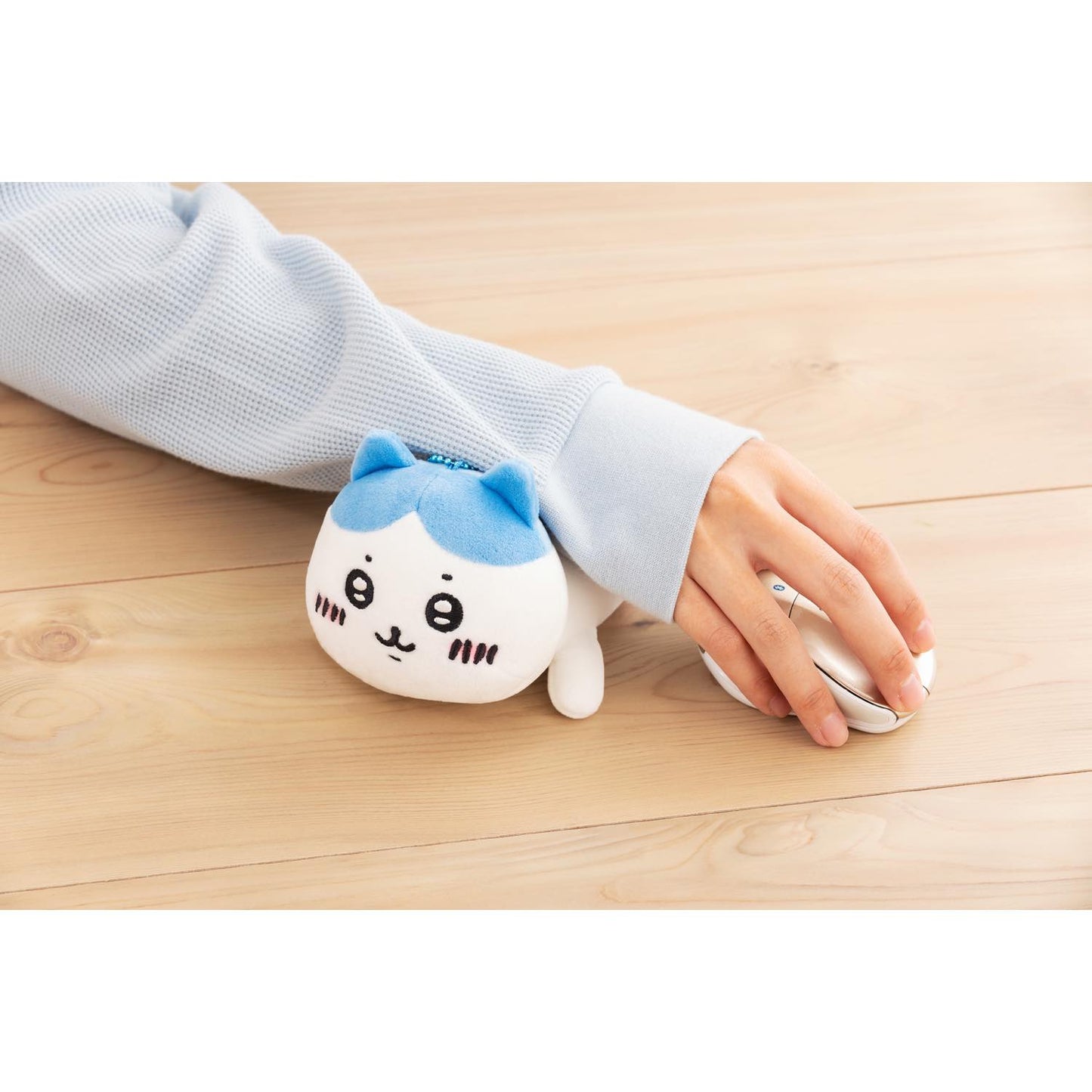 ちいかわ てくびまくらぬいぐるみ（ちいかわ）