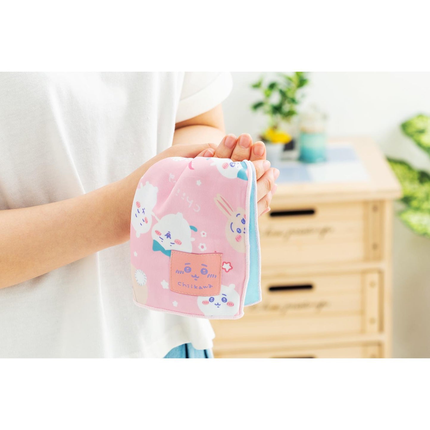 ちいかわ ひんやりハンカチ