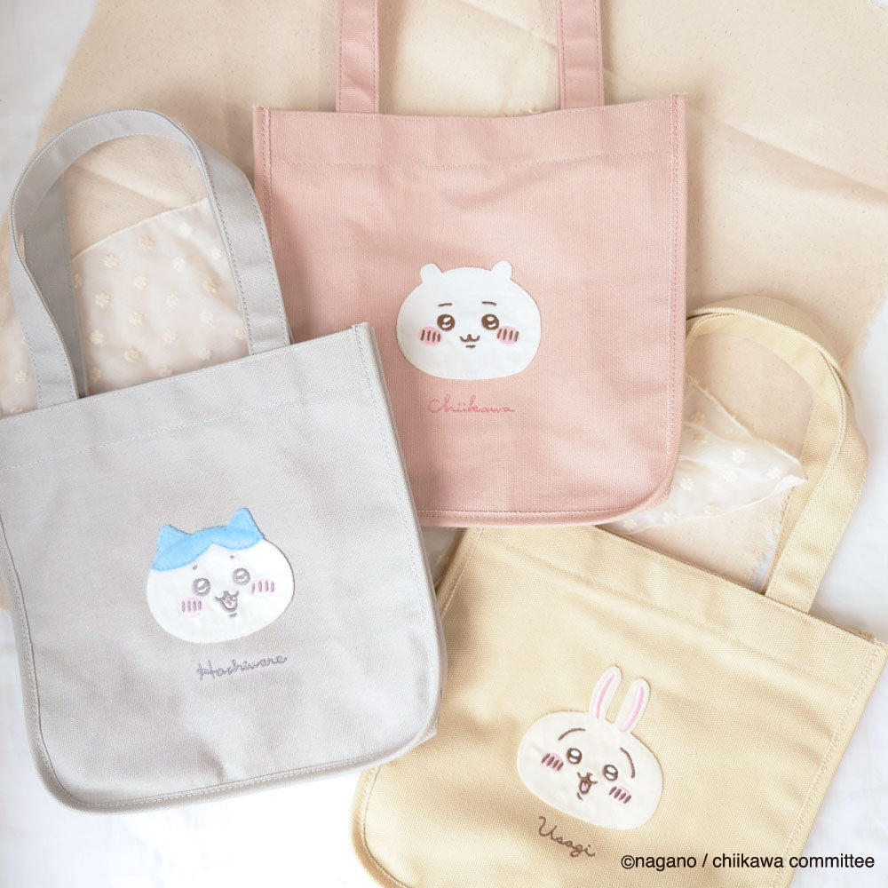 ちいかわ ふわふわワッペン ミニトート（ちいかわ）