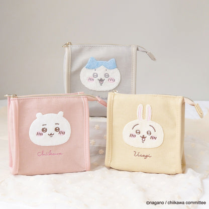 ちいかわ ふわふわワッペン ミニポーチ（ちいかわ）