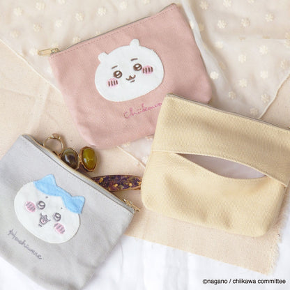 Chiikawa Fluffy Patch Tissue Pouch (Hachiware)