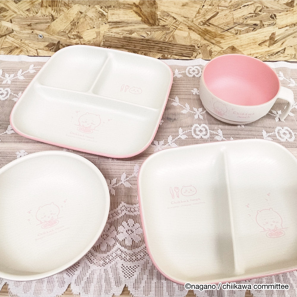 ちいかわ スクエアワンプレートL（ちいかわ）