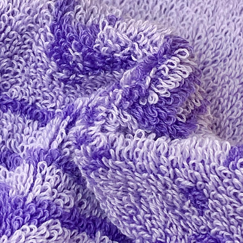 Chiikawa Mini Towel (Comforting Rakko)