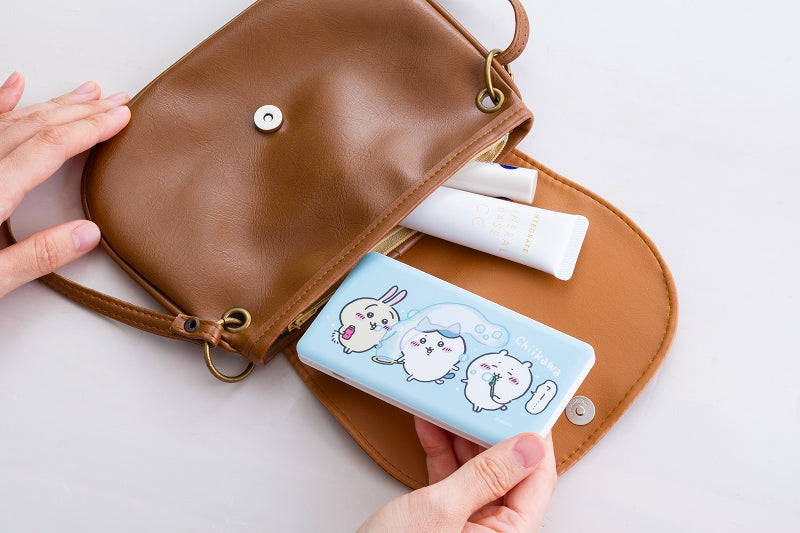 吉伊卡哇 4000mAh USB输出 锂电池充电器 2.1A（泡泡）