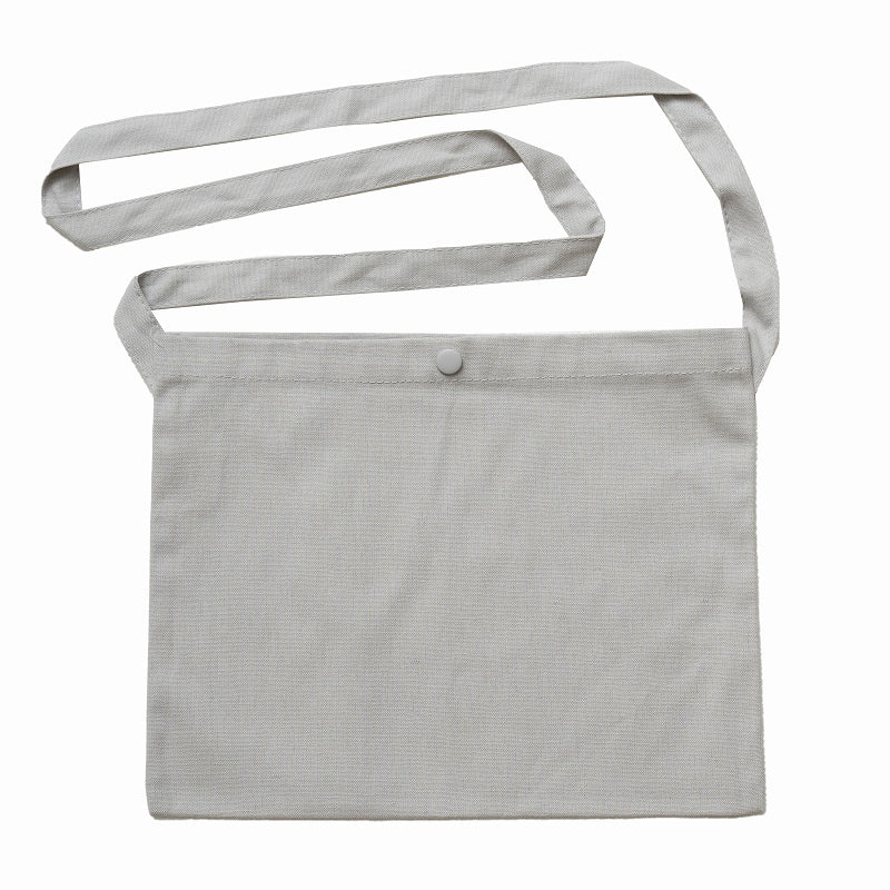 ちいかわ キャンバス サコッシュ 集合（ライトグレー）